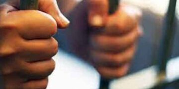 अब जेल में बंद कैदी भी ले सकेंगे पर्सनल लोन, उद्धव सरकार ने शुरू की स्कीम