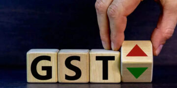 बदल सकता है GST स्लैब:5% के टैक्स स्लैब को खत्म कर सकती है काउंसिल