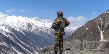 अब देशी बंदूकों से ही होगी भारत की रक्षा
