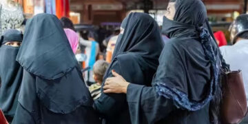 पहले बुर्का पहनो, तभी बस में मिलेगी एंट्री, कर्नाटक में छात्राओं से बोला बस का ड्राइवर