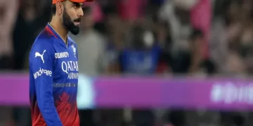 केविन पीटरसन की कोहली को 'विराट' सलाह, अगर IPL ट्रॉफी जीतनी है तो छोड़ना होगा आरसीबी का साथ...