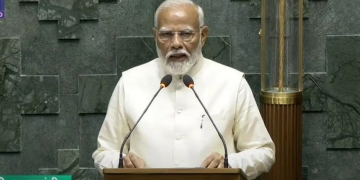 मैं नरेंद्र दामोदर दास मोदी... 18वीं लोकसभा के पहले सत्र की शुरूआत