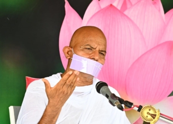 जलगांव जिले को पावन बना धुळे जिले में मानवता के मसीहा महाश्रमण का मंगल प्रवेश