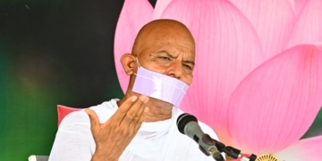 जलगांव जिले को पावन बना धुळे जिले में मानवता के मसीहा महाश्रमण का मंगल प्रवेश