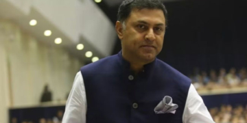 निकेश अरोड़ा हैं सबसे अधिक सैलरी पाने वाले भारतीय मूल के सीईओ