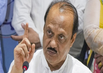 अजित पवार