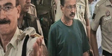 केजरीवाल को बड़ा झटका, CBI की 14 दिनों की न्यायिक हिरासत में भेजे गए