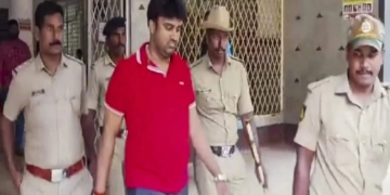 सूरज रेवन्ना पर कुकर्म का दूसरा मुकदमा, करीबी सहयोगी ने लगाए आरोप