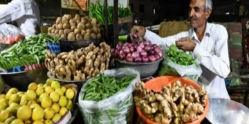थोक महंगाई निचले स्तर पर, फिर भी उछल रहे आलू-प्याज