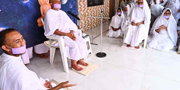 नववर्ष पर महातपस्वी महाश्रमण के श्रीमुख के महामंगलपाठ में उमड़ा श्रद्धा का सैलाब
