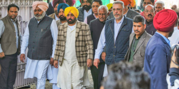 पंजाब में ‘आप’ संकट में, कांग्रेस का दावा – 32 विधायक संपर्क में