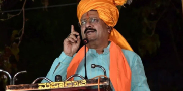 कर्नाटक में नए ‘हिंदू पार्टी’ की तैयारी, विजयदशमी तक हो सकती है घोषणा
