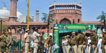 दिल्ली अलर्ट पर, वक्फ बिल के बाद सुरक्षा कड़ी