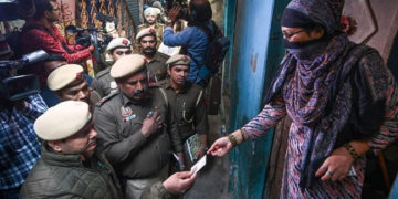 दिल्ली में बांग्लादेशी घुसपैठ का खुलासा, फर्जी दस्तावेज बनाकर ले रहे थे सरकारी लाभ