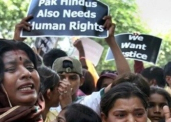 पाकिस्तान में 100 साल पुराने हिंदू मंदिर की जमीन पर अवैध कब्जा, रास्ता तक रोका