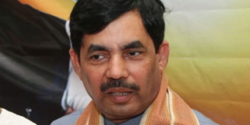 हिंदू-मुस्लिम से ऊपर उठकर राजनीति, शाहनवाज ने दी नई परिभाषा