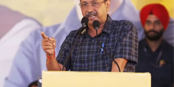 गुजरात में किसानों के समर्थन में केजरीवाल ने दिया कड़ा संदेश