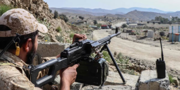 पाकिस्तान की स्थिति तनावपूर्ण, सीमा पर जारी संघर्ष और अंतरराष्ट्रीय ध्यान