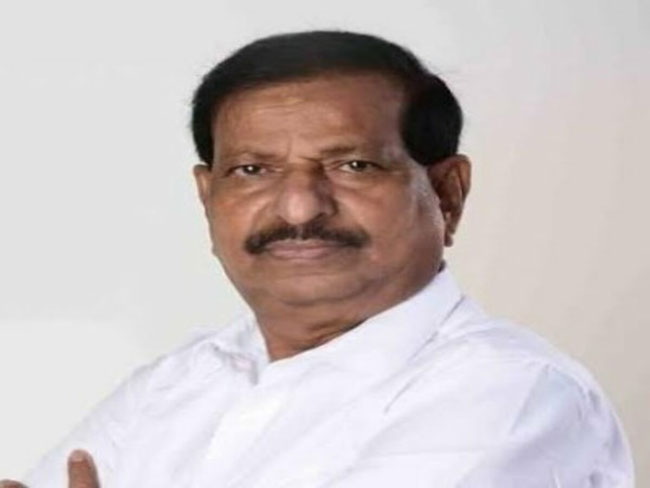 शिंदे को टक्कर देने नाइक की नियुक्ति, भाजपा का बड़ा राजनीतिक संदेश