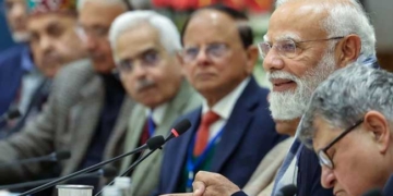 मोदी ने 2047 तक विकसित भारत के एजेंडे पर नीति आयोग में चर्चा की