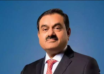 अडाणी समूह पर अमेरिकी समन विवाद: शेयरों में एक लाख करोड़ का नुकसान