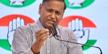 ‘13 दिन का भी इंतजार नहीं’: शपथ को लेकर एनसीपी पर बरसे उदित राज