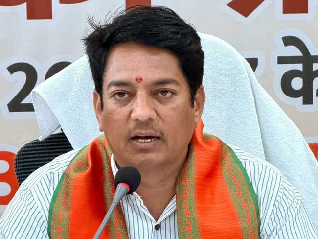 एआई समिट से बुकलेट तक: राजस्थान की सियासत में बढ़ी तल्खी