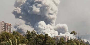 तेहरान पर इज़राइल–अमेरिका का संयुक्त हमला, हवाई क्षेत्र बंद