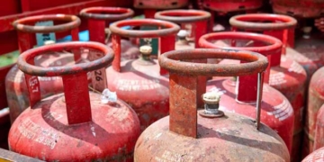 होली-दीवाली पर राशन कार्ड धारकों को मिलेगा फ्री गैस सिलेंडर