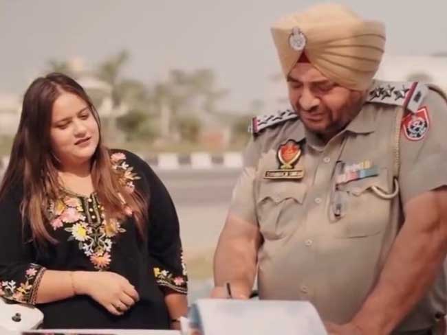 पंजाब पुलिस की निजी प्रोग्राम में भागीदारी पर विवाद, राजनीतिक हलकों में हलचल