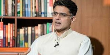 पायलट का केंद्र पर निशाना: बजट 2026 आम जनता के लिए निराशाजनक