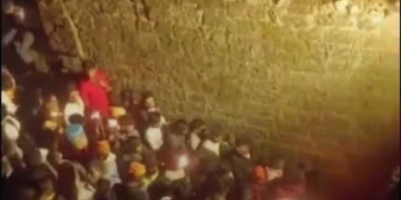 शिवनेरी किले में शिवाजी जयंती पर भगदड़, तीन श्रद्धालु घायल