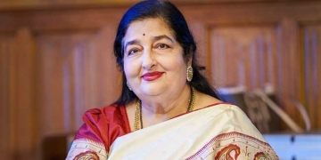 भजन क्वीन अनुराधा पौडवाल: सफलता, दुख और आस्था का अनोखा संगम