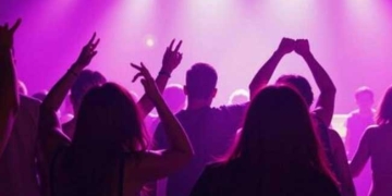 फरीदाबाद क्लब में डीजे विवाद हुआ हिंसक, युवती पर किया हमला