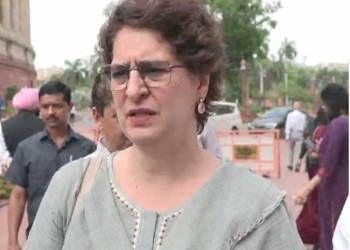 पश्चिम एशिया संघर्ष: प्रियंका गांधी ने संसद में खुली बहस की मांग उठाई