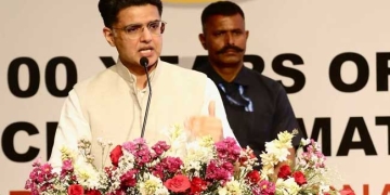 नेता ही नहीं, अधिकारियों के बंगले भी सवालों के घेरे में: सचिन पायलट