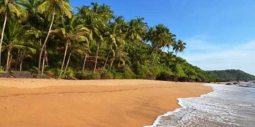 गोवा से बेहतर! भारत के 6 शांत और खूबसूरत बीच