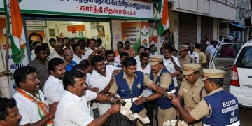 कार्ति चिदंबरम के कार्यालय पर छापे के बाद बवाल, जब्त नकदी भीड़ ने छीनी