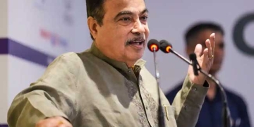 भारत को 100% एथनॉल ब्लेंडिंग का लक्ष्य रखना चाहिए: नितिन गडकरी