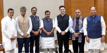 आम आदमी पार्टी में भूचाल, राघव चड्ढा समेत तीन बड़े सांसद भाजपा में शामिल