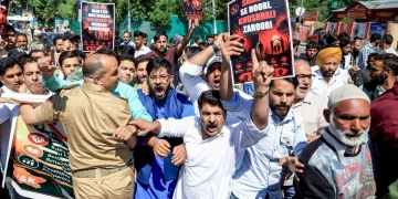 हम मस्जिदों के बाहर भीख मांग लेंगे… शराबबंदी के लिए सड़कों पर उतरी भाजपा
