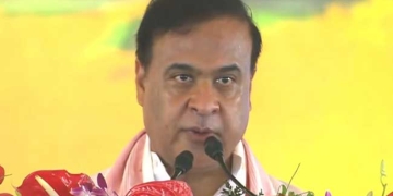 असम में फिर लौटी एनडीए सरकार, हिमंत बिस्वा सरमा ने ली शपथ