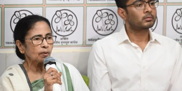 चुनाव के दौरान अमित शाह को दी थी धमकी, अब अभिषेक बनर्जी के खिलाफ बंगाल में FIR