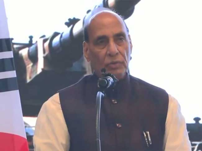 भारत और दक्षिण कोरिया रक्षा सहयोग को मजबूत करने की स्थिति में: राजनाथ सिंह