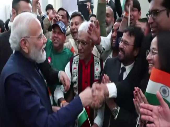 रोम में भारतीय प्रवासी से मिले प्रधानमंत्री मोदी, सांस्कृतिक प्रस्तुतियों ने बांधा समां