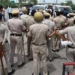 धनबाद में प्रतिबंधित मांस को लेकर तनाव, हवाई फायरिंग और लाठीचार्ज
