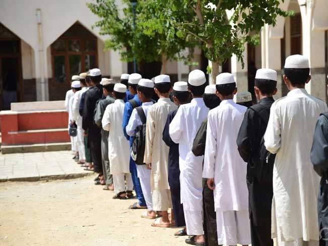 बंगाल सरकार का फैसला, मदरसों में होगा ‘वंदे मातरम्’