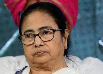 बंगाल की राजनीति में बड़ा उलटफेर, ममता के भरोसेमंद हुए अलग