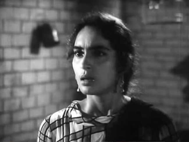 तीन बार रिजेक्ट हुआ था यह गीत, बाद में बना हिंदी सिनेमा का सदाबहार सुपरहिट