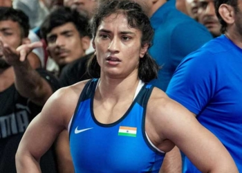 विनेश फोगाट का सफर थमा, मीनाक्षी गोयत ने 6-4 से दी मात